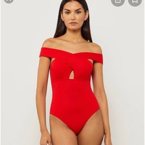 ISLA OFF-THE-SHOULDER CROSS FRONT SWIMSUIT.BCBGMaxazria. Size 8. Like new.